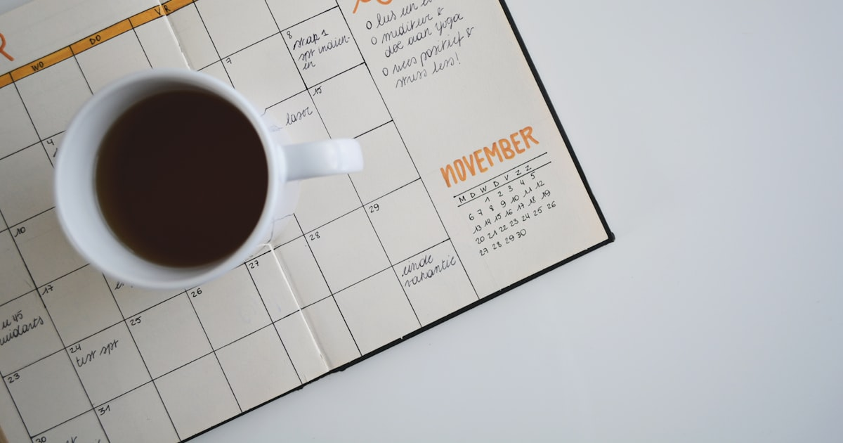 How to plan a company holiday calendar